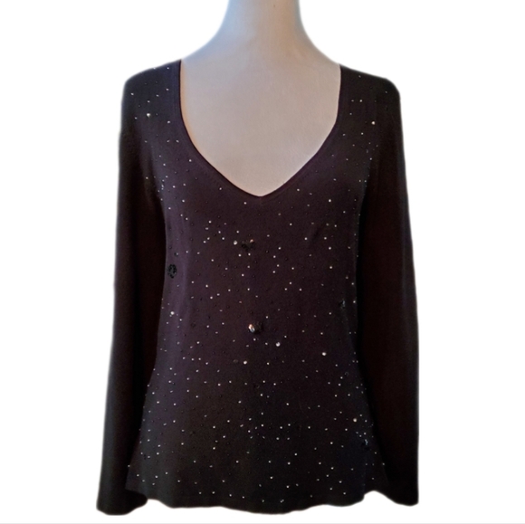 BCBGMAXAZRIA  Sequin and Bugle Bead Front Black V-Neck Long Sleeve Sweater Sz M - Picture 1 of 6